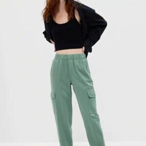 GAP Midrise Twill Cargo Pant Green